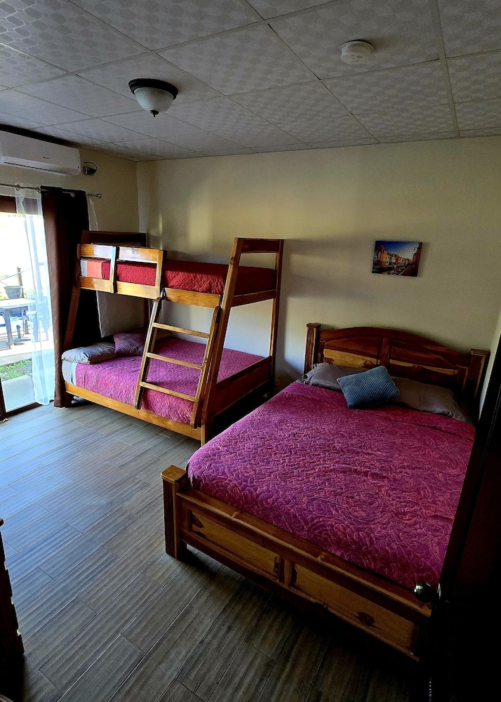 Family Suite, 1 Bedroom, Shared Bathroom, Pool View photo 2