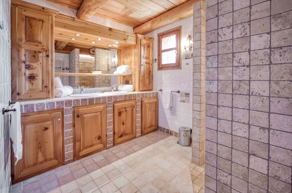 Luxury Chalet photo 3