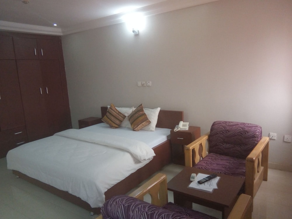 Executive Room