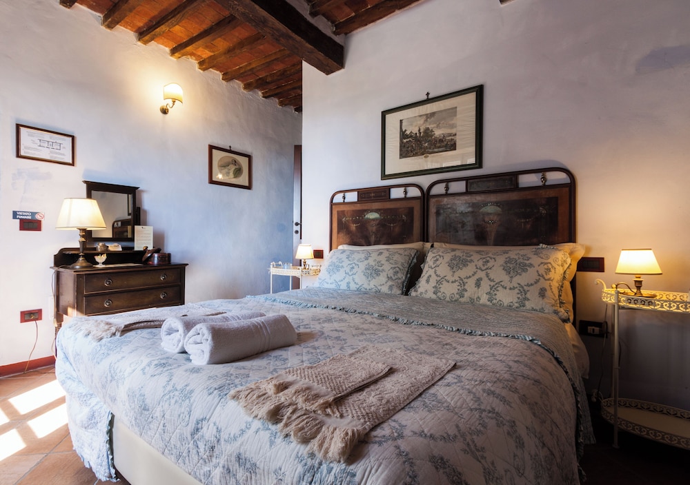 Classic Double Room, Private Bathroom, Park View photo 1