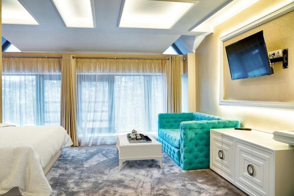 Panoramic Suite