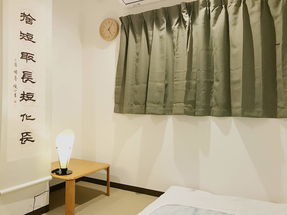 Japanese Style Economy Twin Room with Shared Bathroom