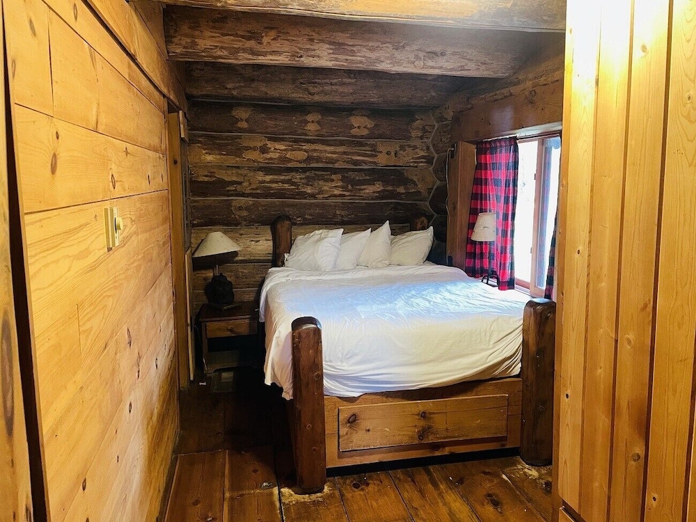 McCarthy Cabin 3 Bedroom, 3 Bath photo 1