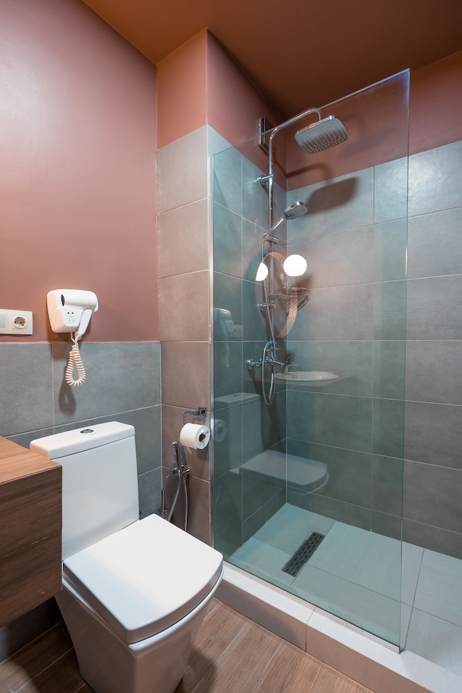 Standard Double or Twin Room photo 2