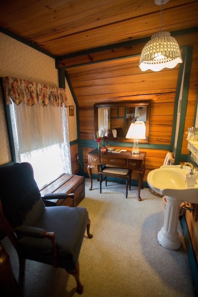 Deluxe Single Room, 1 Bedroom photo 3