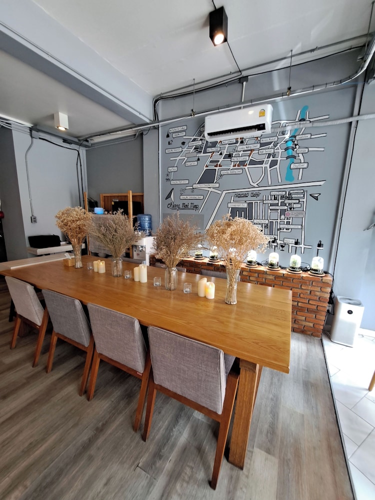 Deluxe Family Room - Photo 11