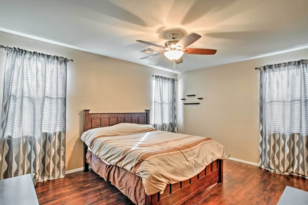 House (2 Bedrooms) photo 3