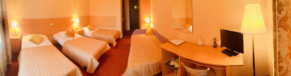 Comfort Quadruple Room, Multiple Beds