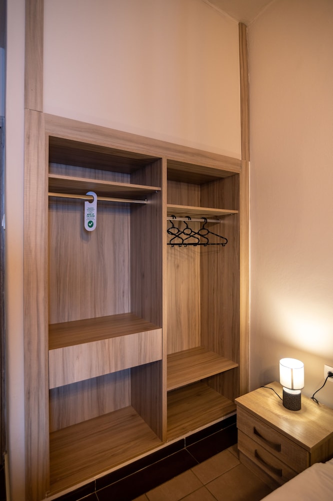 Basic Double or Twin Room photo 2