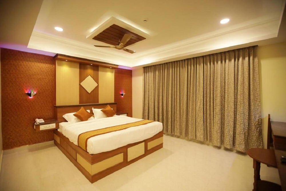 Deluxe Double Room - Photo 14