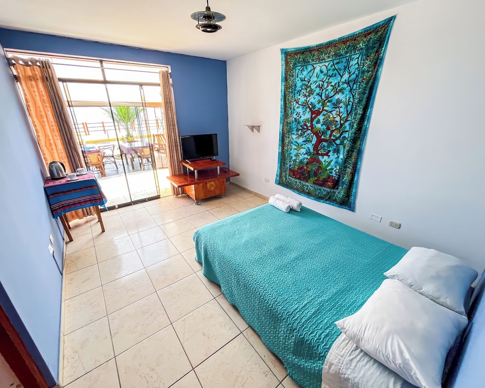Basic Room, Garden View, Beachside photo 1