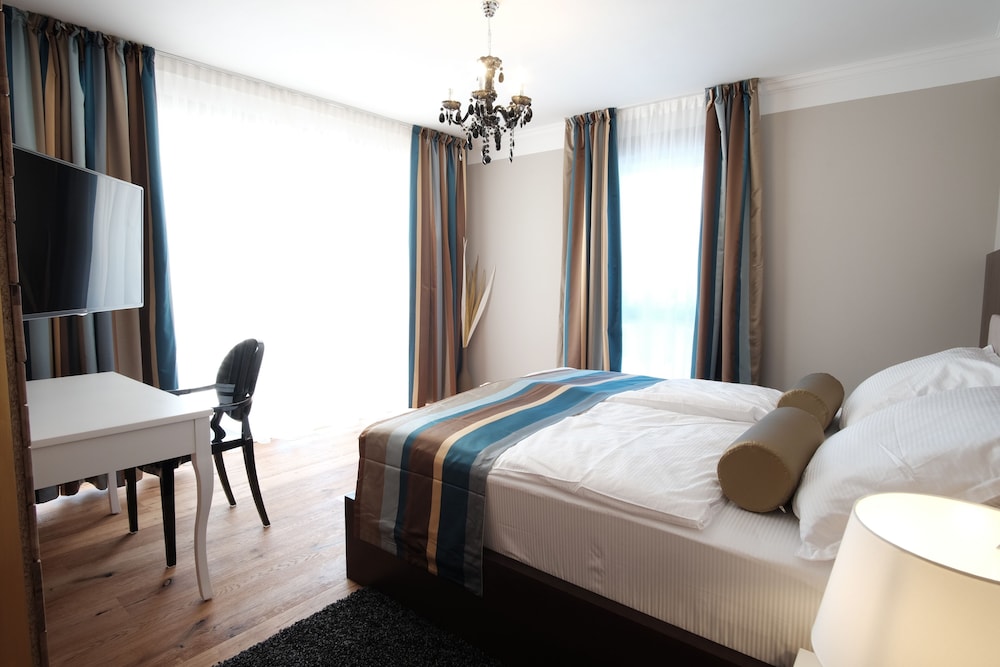 Deluxe Double Room, Sea View photo 3