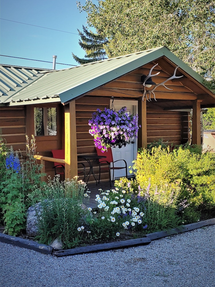 Signature Cottage, Kitchen, Ground Floor