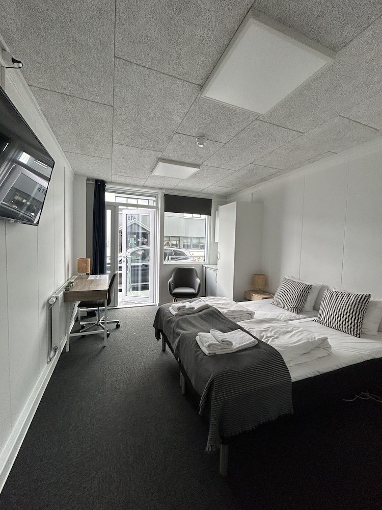 Basic Double Room