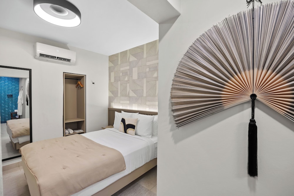 Premium Room, 1 Queen Bed