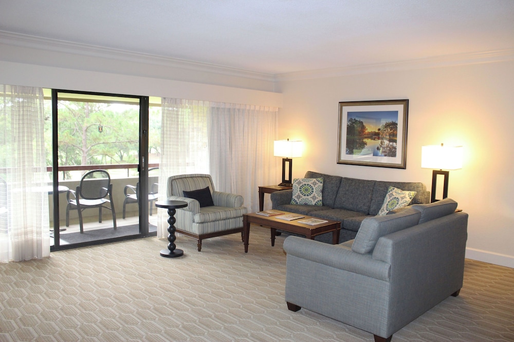 Suite, 1 Queen Bed (1 Queen-980 SqFt) - Photo 1