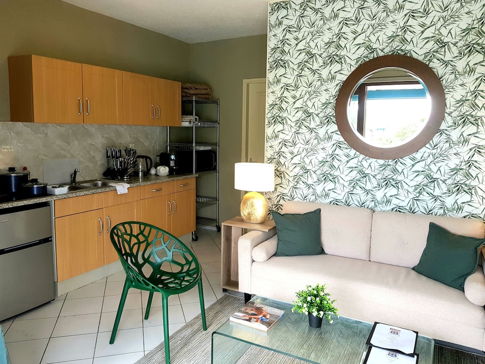 Comfort Suite photo 1