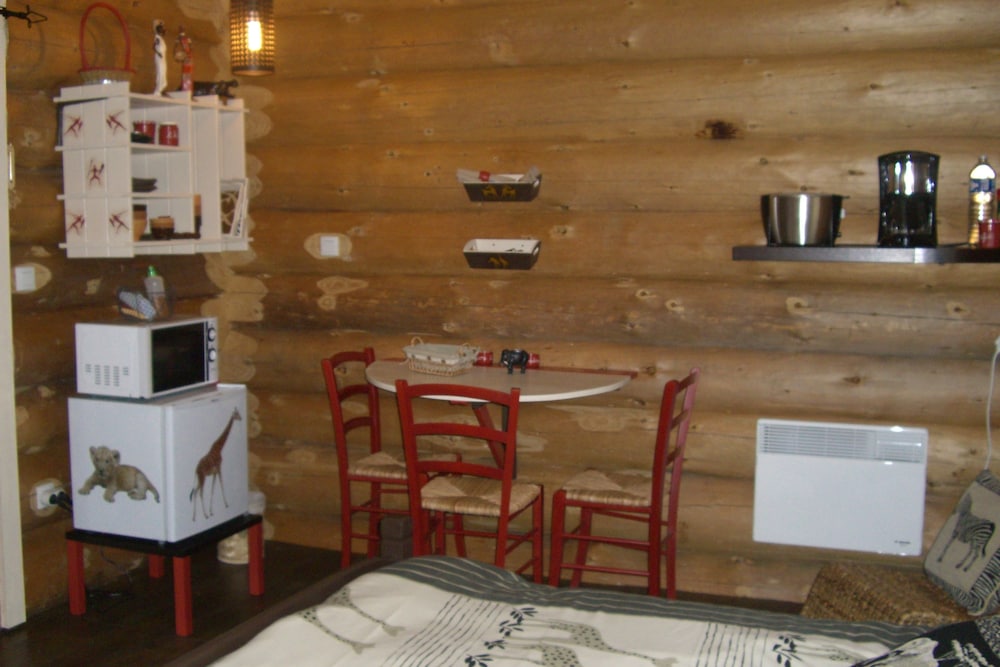 Room (Salama) photo 3