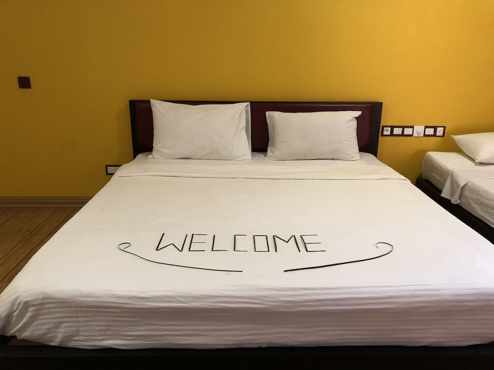 Comfort Room, 1 Bedroom, Non Smoking, Partial Sea View