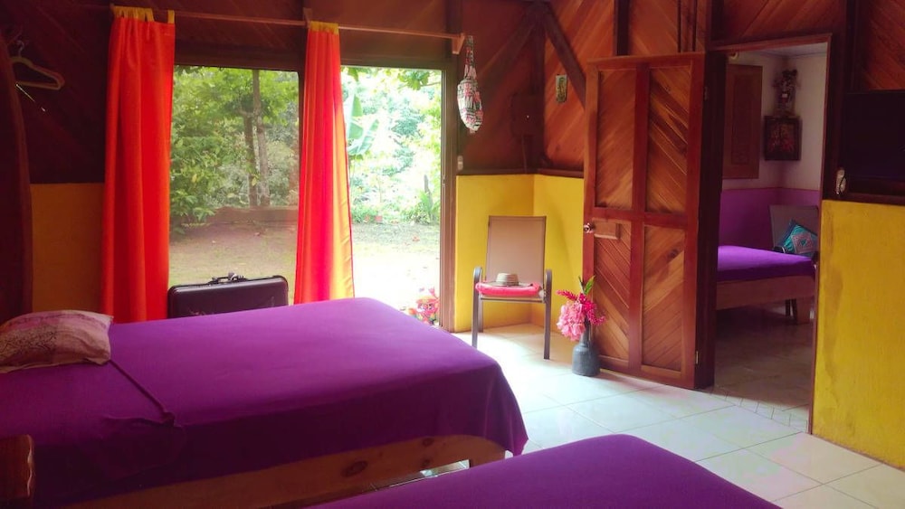Bungalow, 2 Bedrooms, Non Smoking photo 2