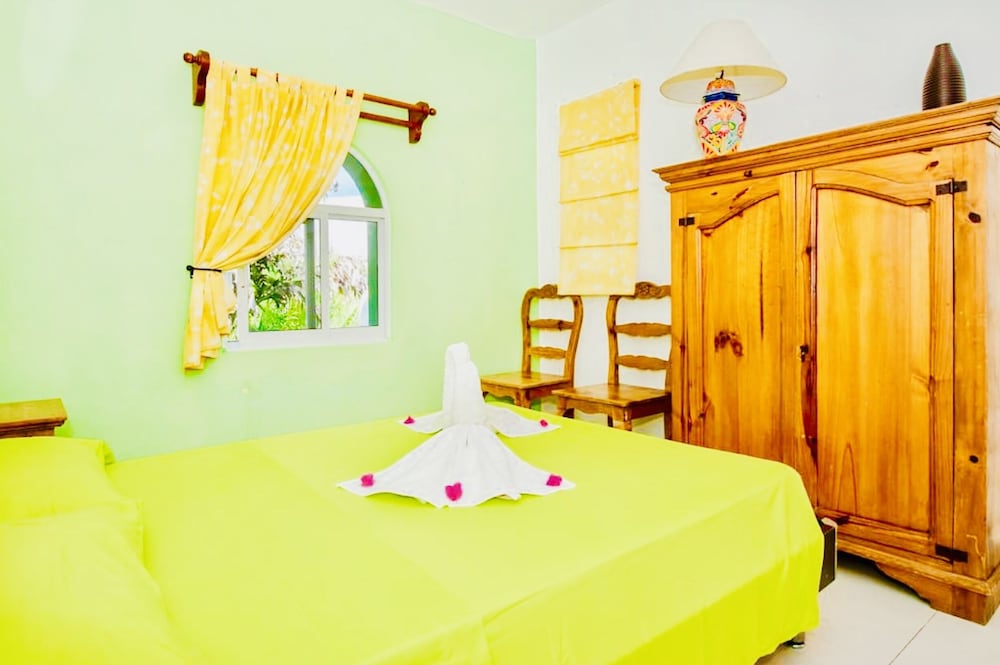 Room, 2 Bedrooms, Balcony, Garden View