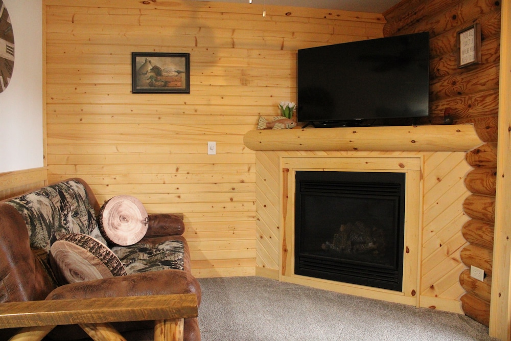Riverview Whirlpool suite (3-4 person) photo 3