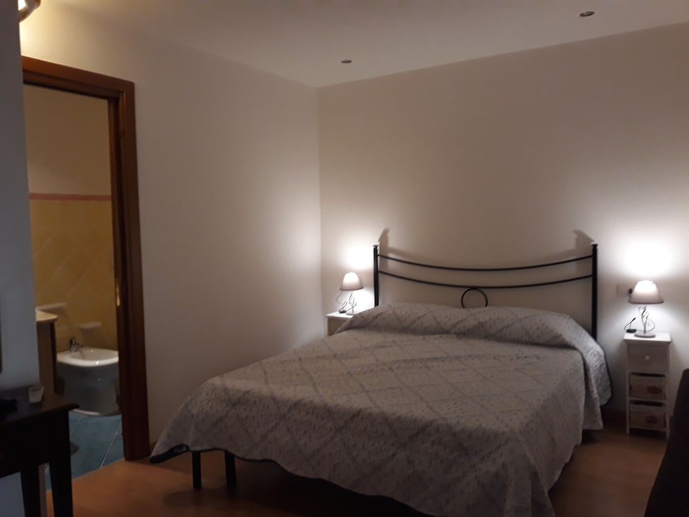 Double Room, Pool View photo 1