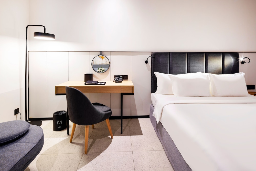 Deluxe Twin Room - Photo 6