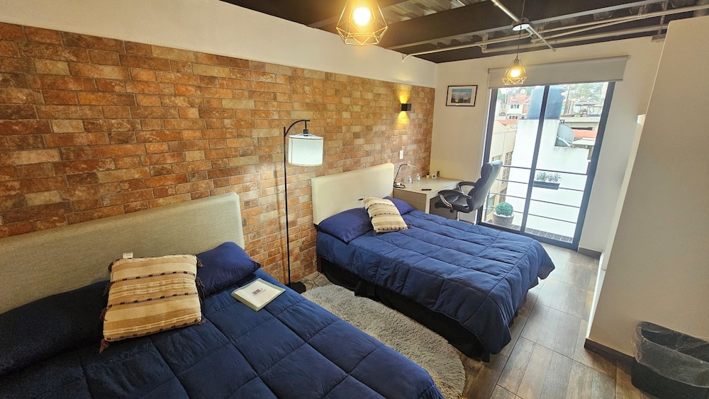 Deluxe Room, City View photo 1