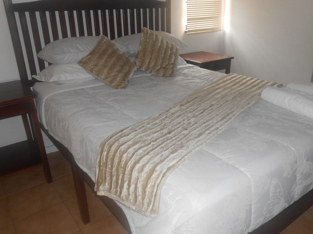Family Room, Accessible (5) photo 1