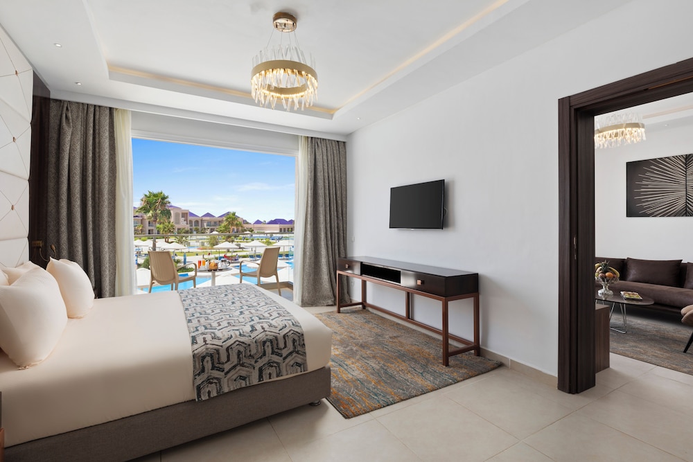 Prestige Suite - Photo 1