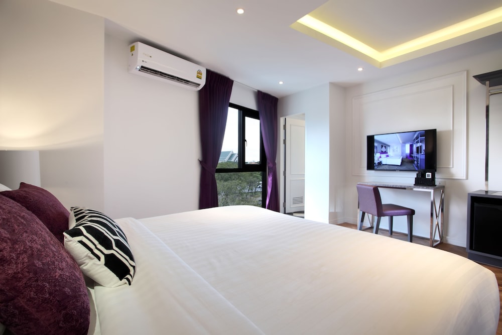Deluxe Double Room (Street View) photo 3