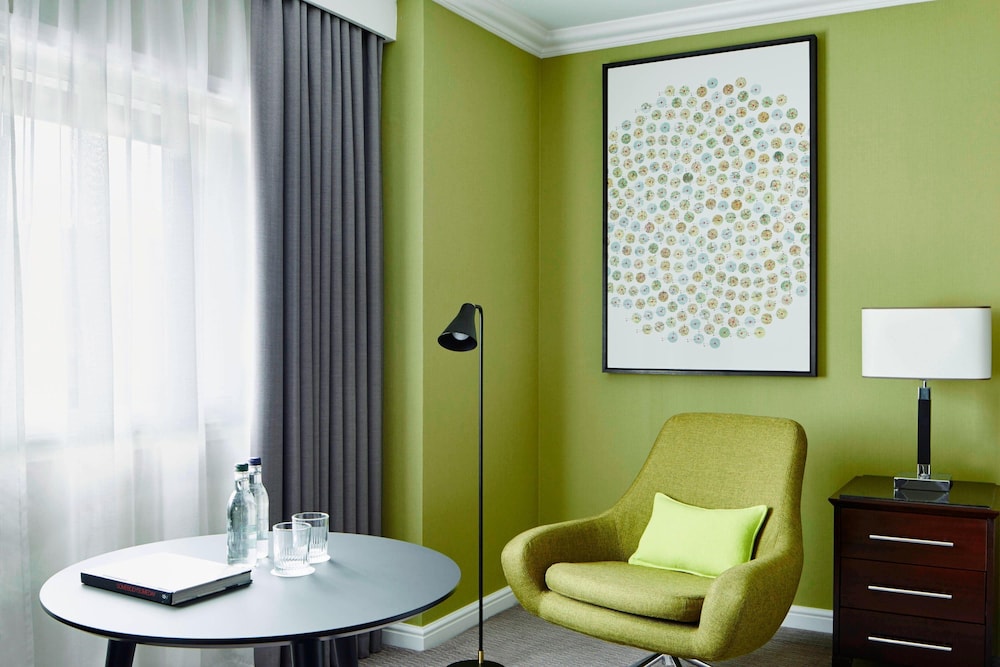 Family Room, 2 Double Beds - Photo 3