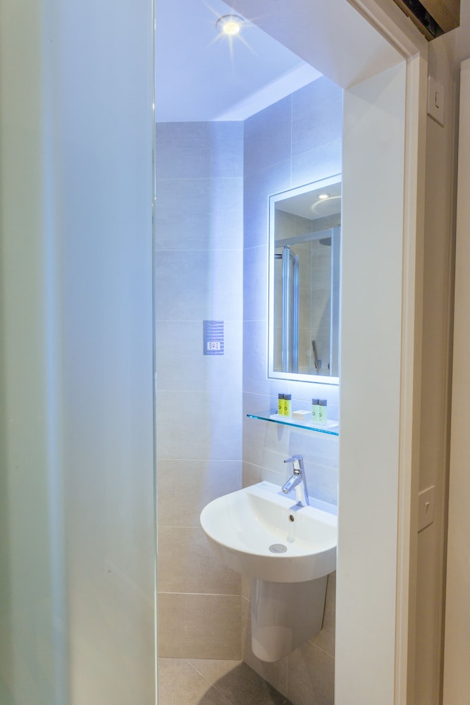 Double Room Single Use photo 2