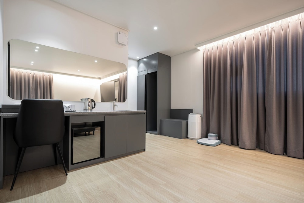 Premium Room - Photo 2