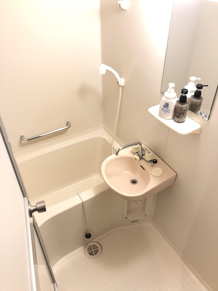 Japanese-Style Standard Room with Private Bathroom photo 3