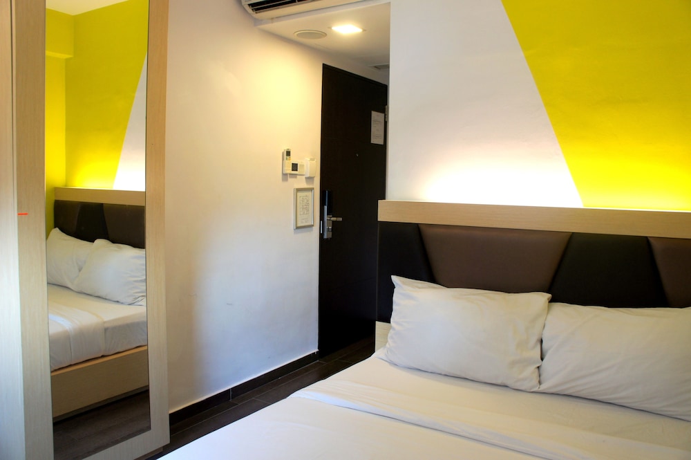 Smart Room Queen photo 1