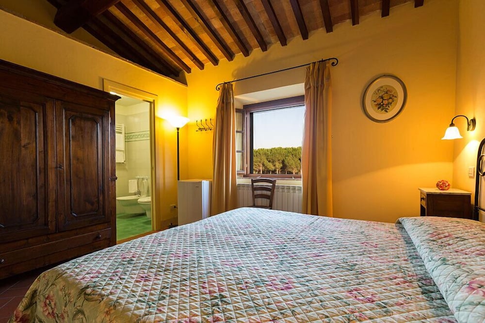 Double or Twin Room (lavanda) photo 2