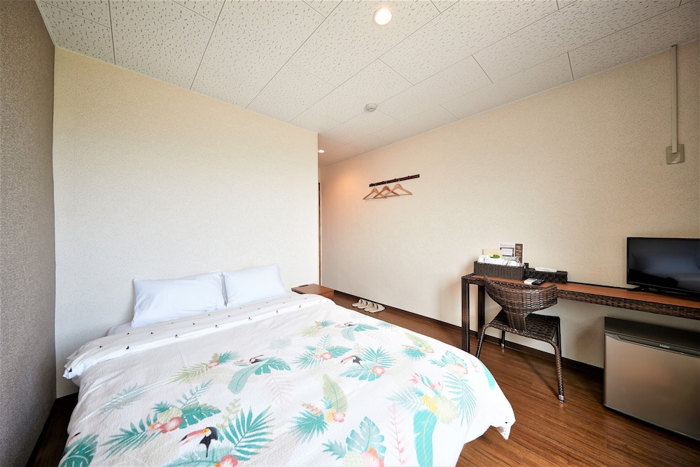 Standard Double Room - Photo 1