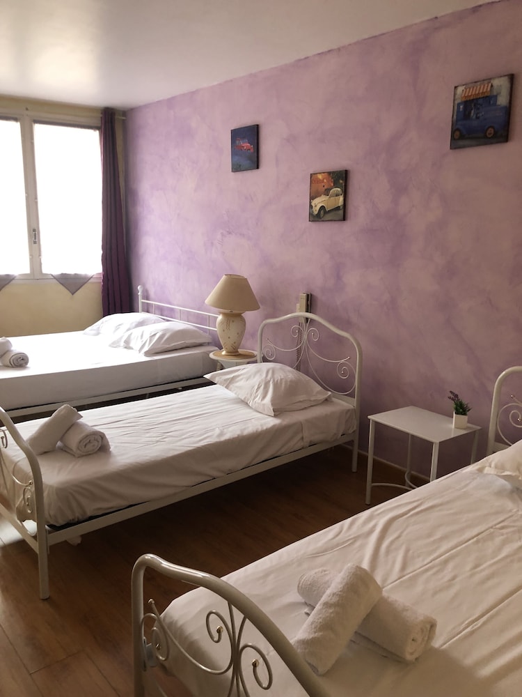 Family Triple Room photo 2