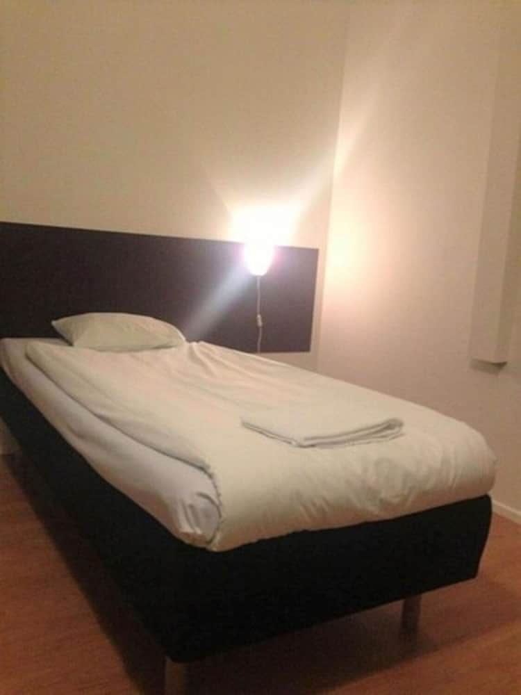 Standard Single Room photo 3