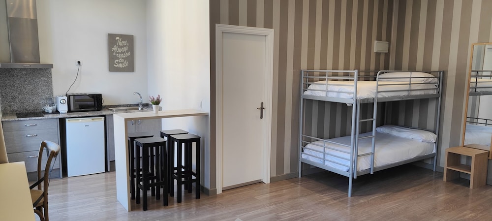 Deluxe Loft, City View photo 3