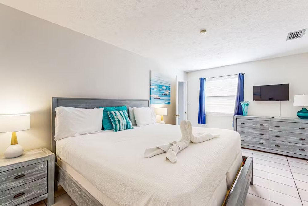 Condo, Multiple Beds, Balcony, Ocean View (Eastern Shores 215 - No Pets Allowed)