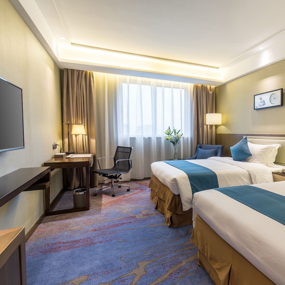 Deluxe Twin Room photo 1