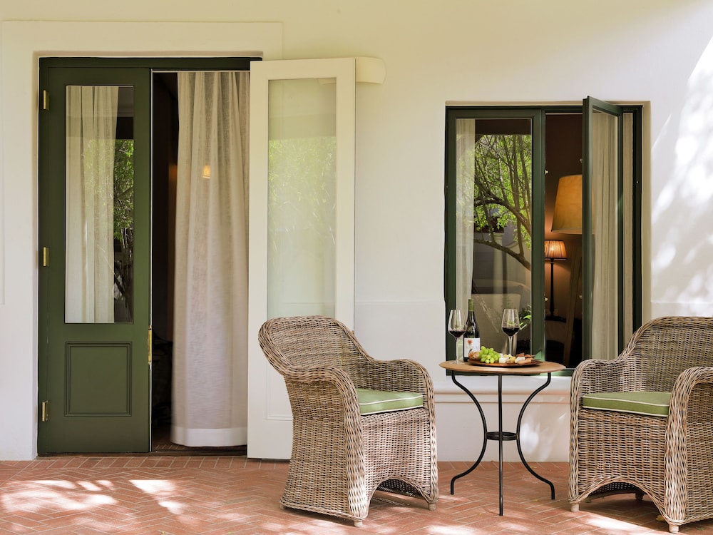 Luxury Garden Twin Room, - Photo 3