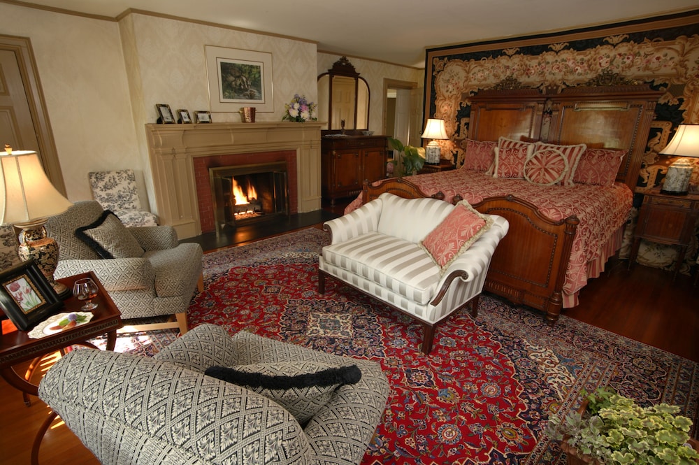 Luxury Duplex, 1 Bedroom, Fireplace