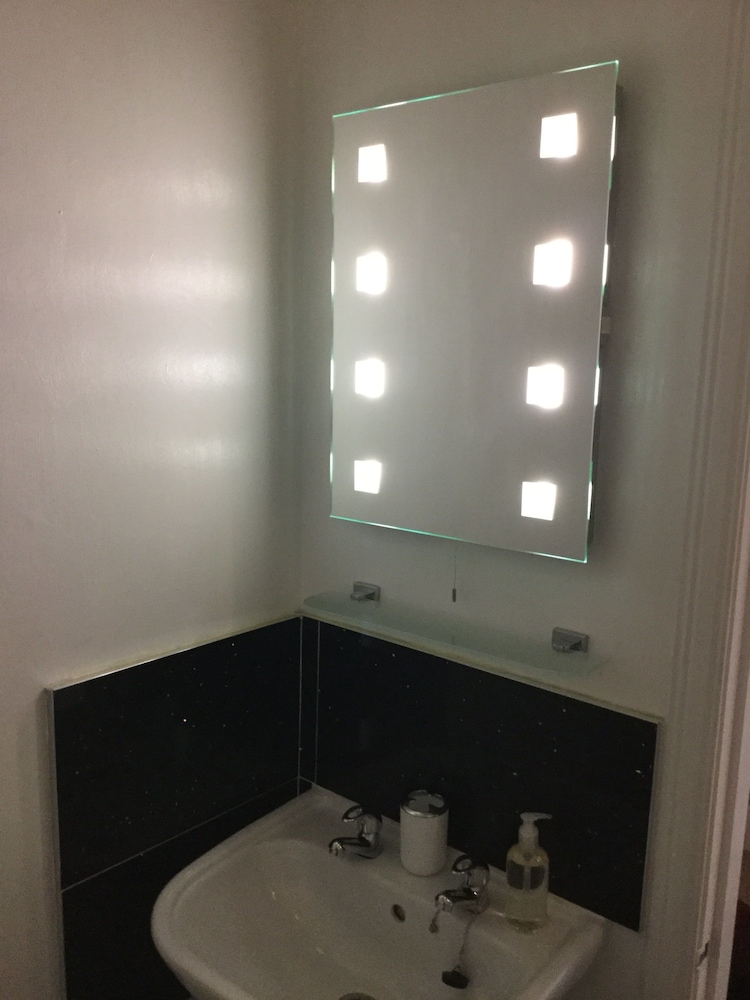 Plum Room photo 3