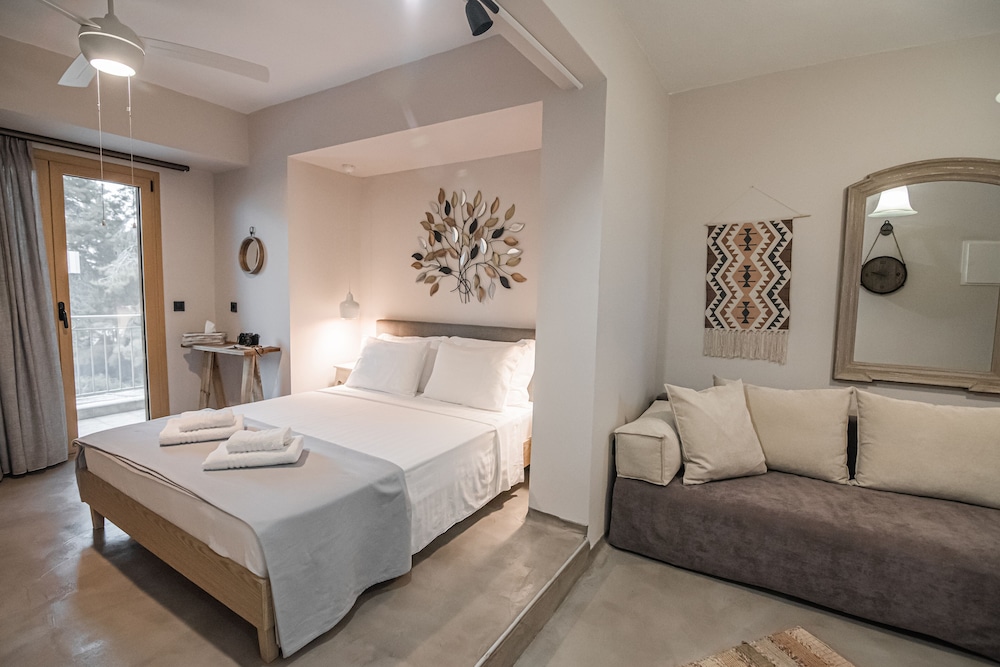 Deluxe Suite, Sea View photo 1