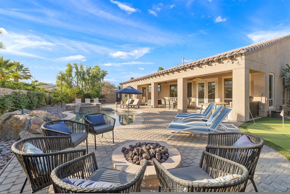 Relaxing Vacay Pool Spa Fire Pit Family Games, Foto 45