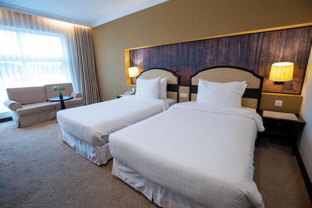 Deluxe Room - Photo 5